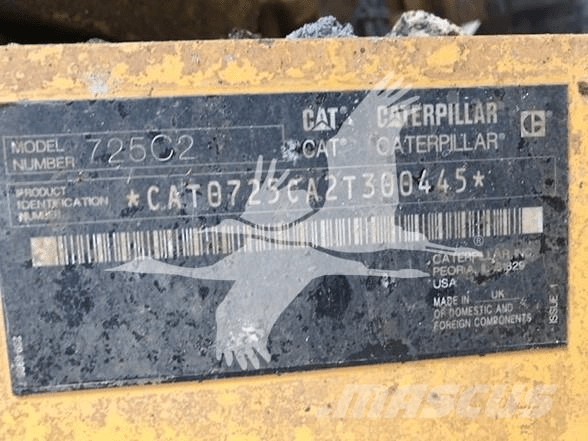 CAT 730C Шарнирно-сочленённые самосвалы