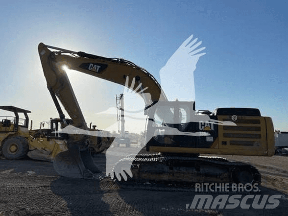 CAT CP56B Грунтовые катки