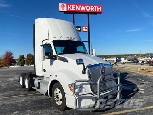 Kenworth T 680 Седельные тягачи