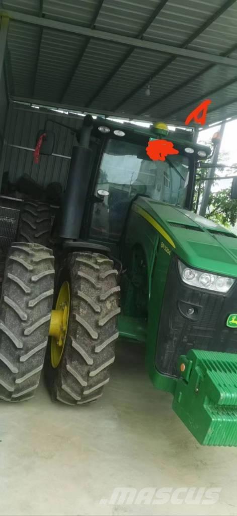 John Deere 8R·3204 Трактора