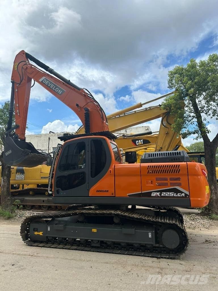 Doosan DX 225 LCA Малые экскаваторы 7т-12т