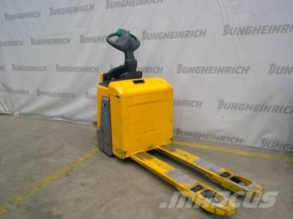 Jungheinrich ERE 225 Самоходные электрические тележки