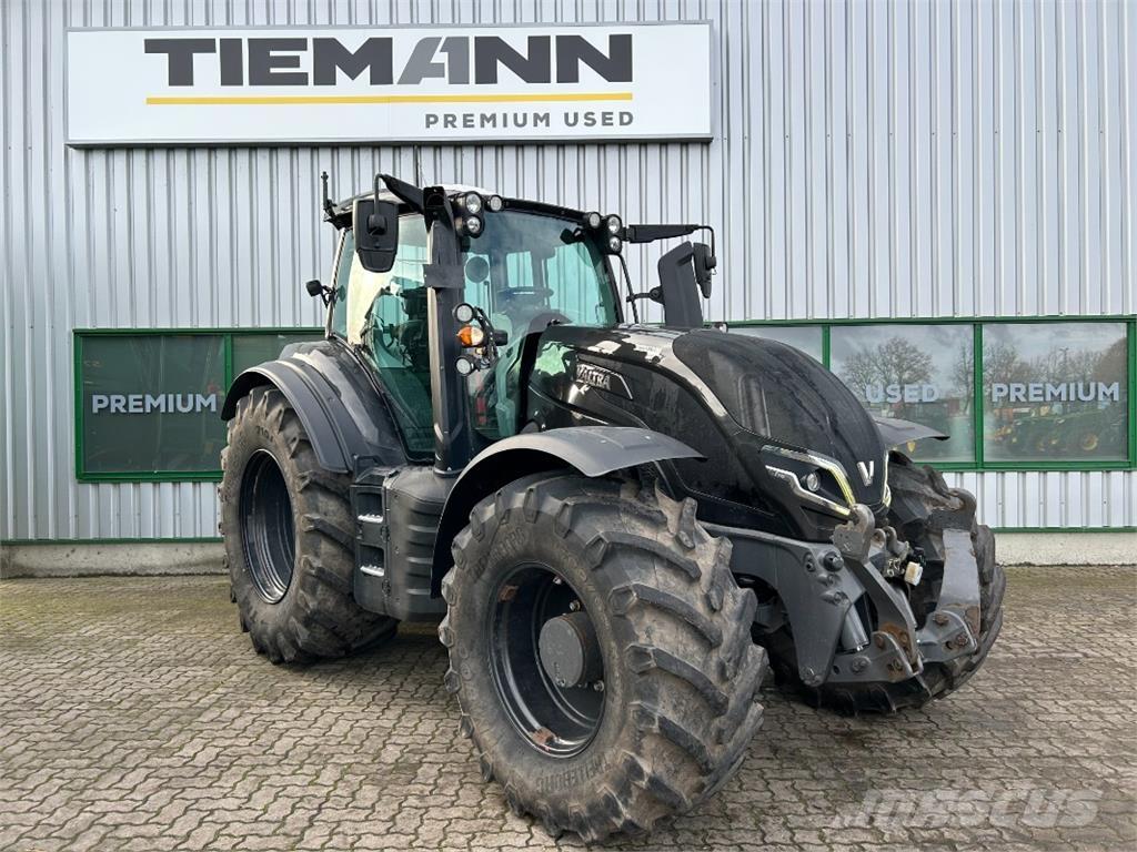 Valtra T195 Трактора