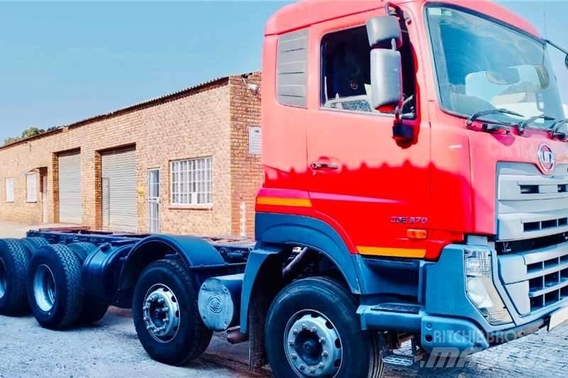 UD CGE 370 8x4 Специальные грузовики