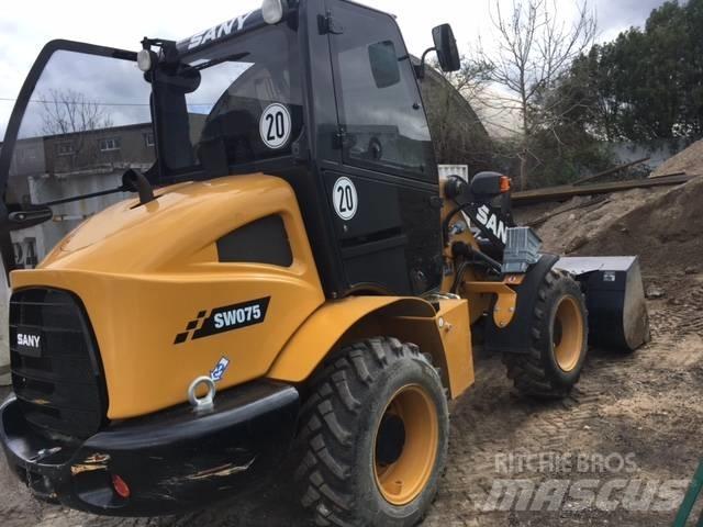 Sany SW 075 Фронтальные погрузчики