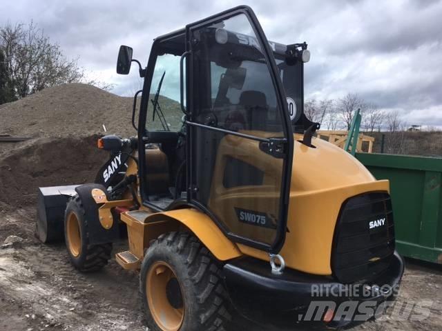 Sany SW 075 Фронтальные погрузчики