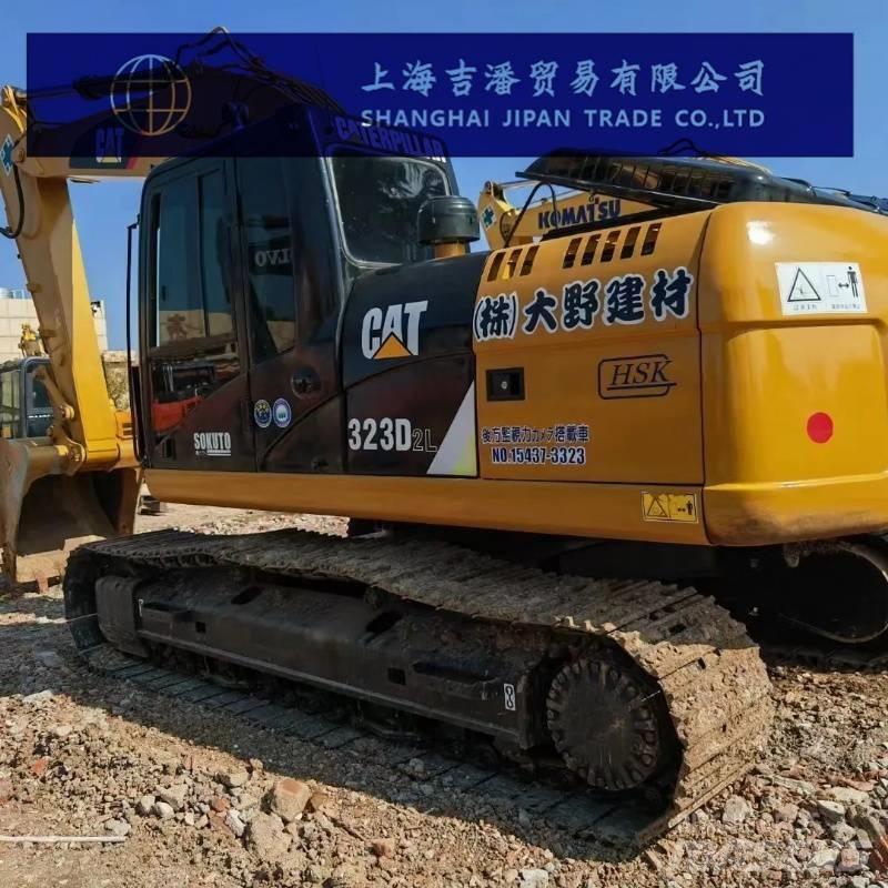 CAT 323 D Гусеничные экскаваторы