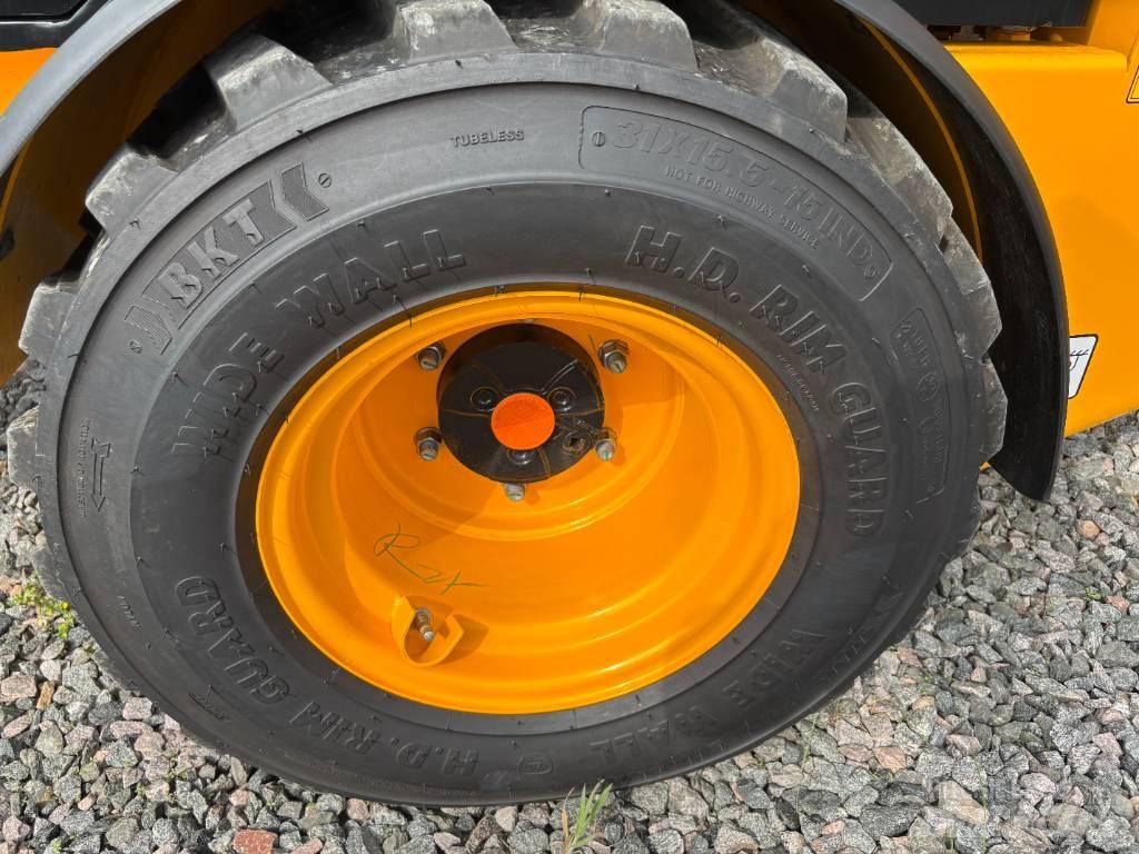 JCB 403 Малые погрузчики