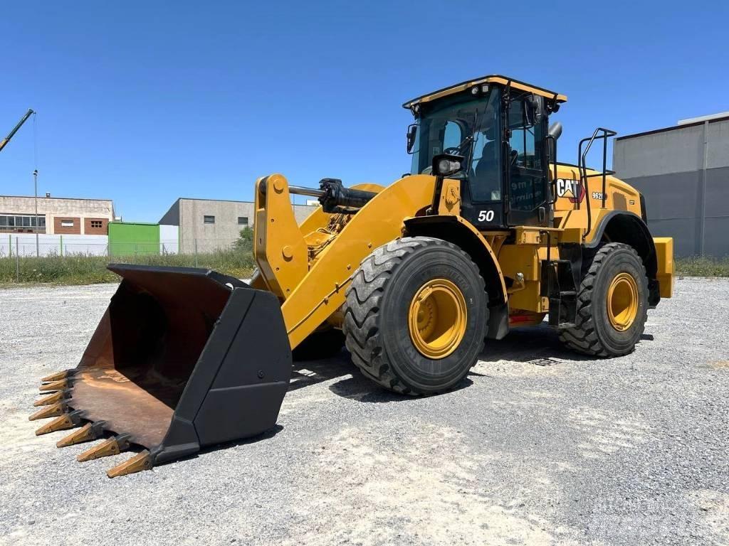 CAT 962 M Фронтальные погрузчики