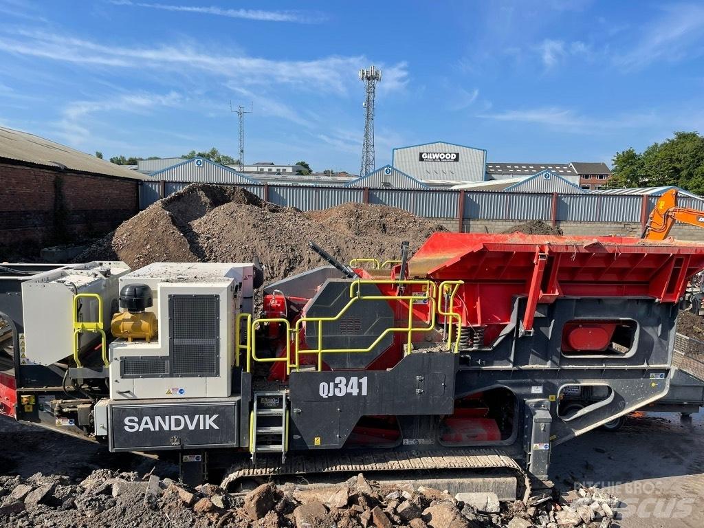 Sandvik QJ 341 Мобильные дробилки