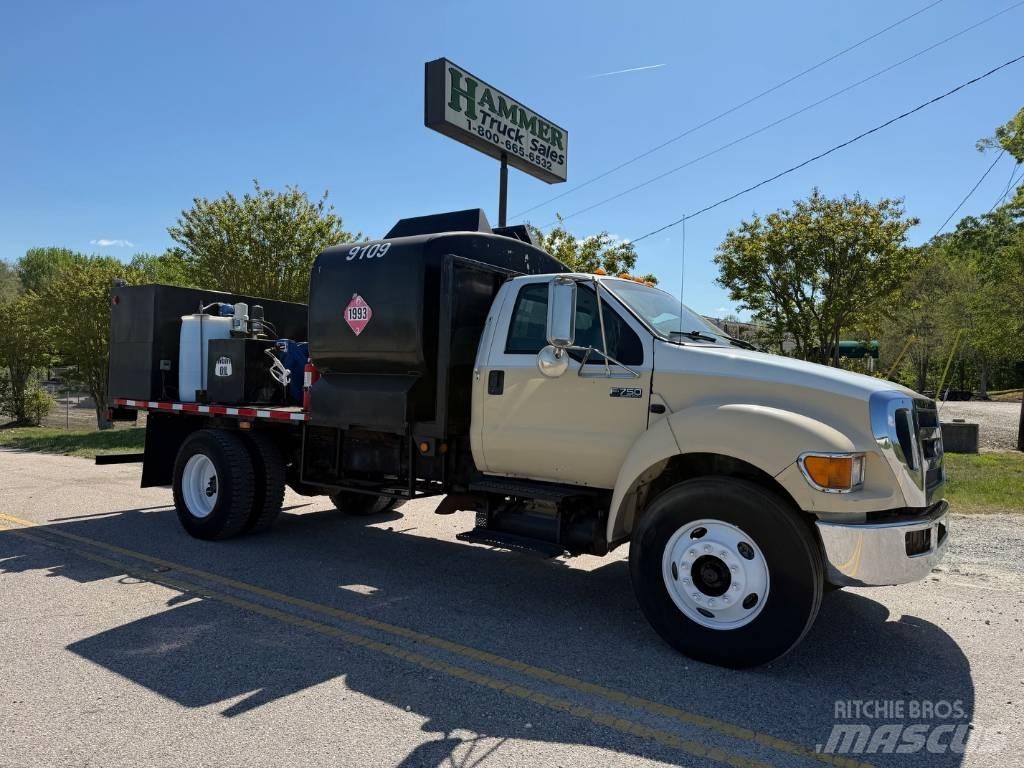 Ford F 750 XLT Комбинированные дорожные машины