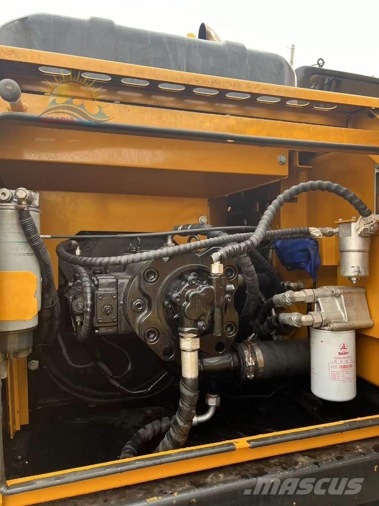 Sany SY 235 H Гусеничные экскаваторы
