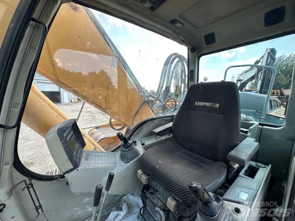 Liebherr R 924 C Гусеничные экскаваторы