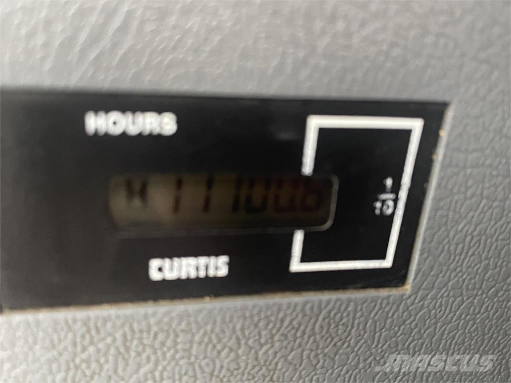 Hyundai HX520L Гусеничные экскаваторы