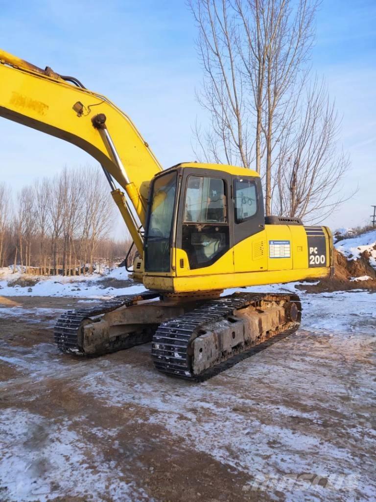 Komatsu pc200-7 Гусеничные экскаваторы