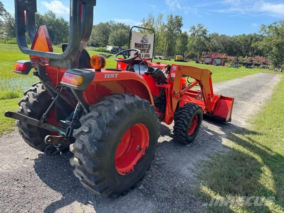 Kubota L 2501 HST Трактора