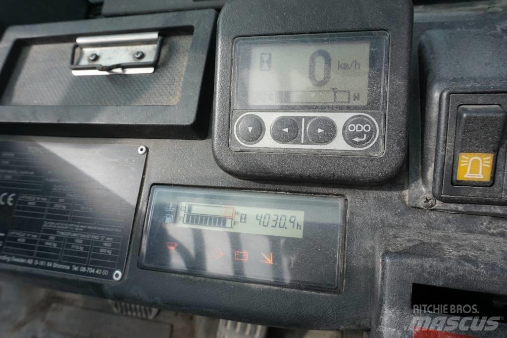 Toyota 02-8FDF30 Дизельные погрузчики