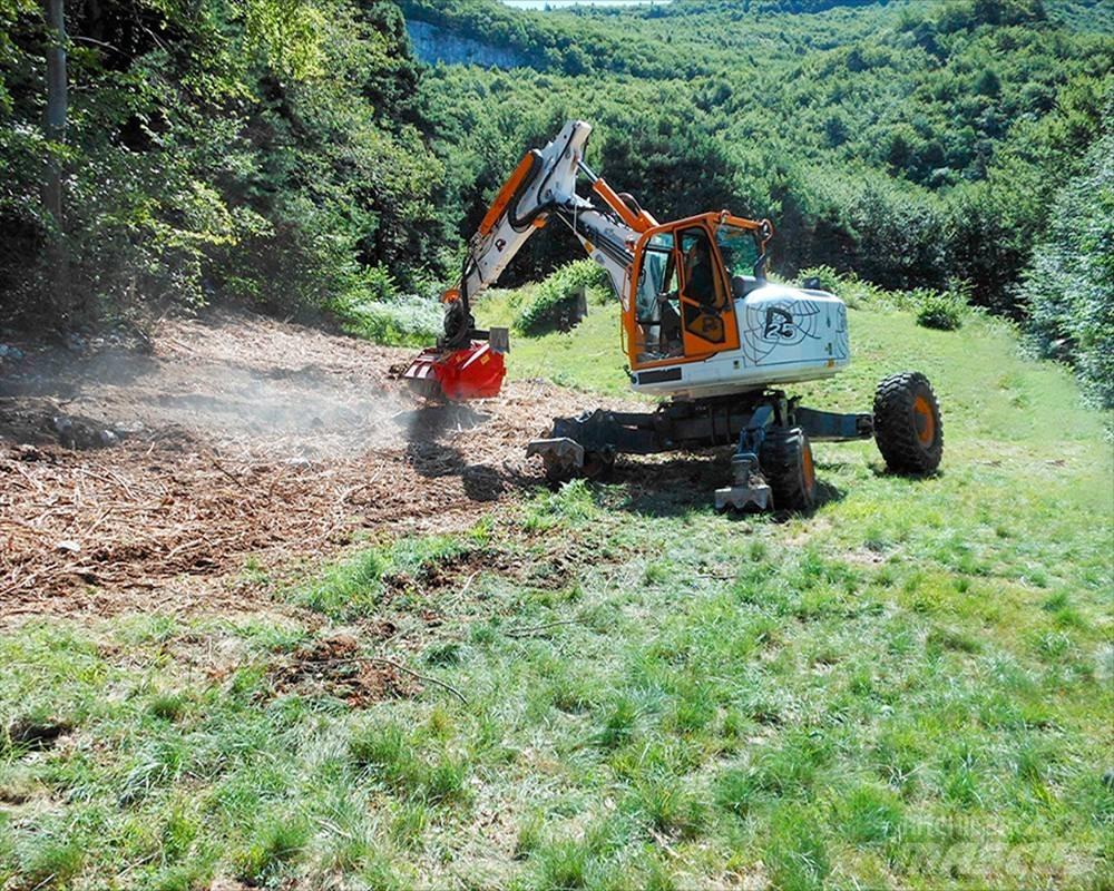 Euromach R125 Экскаваторы-амфибии