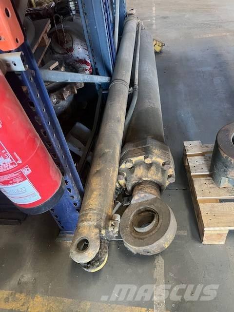 Volvo A25C Гидравлическая система