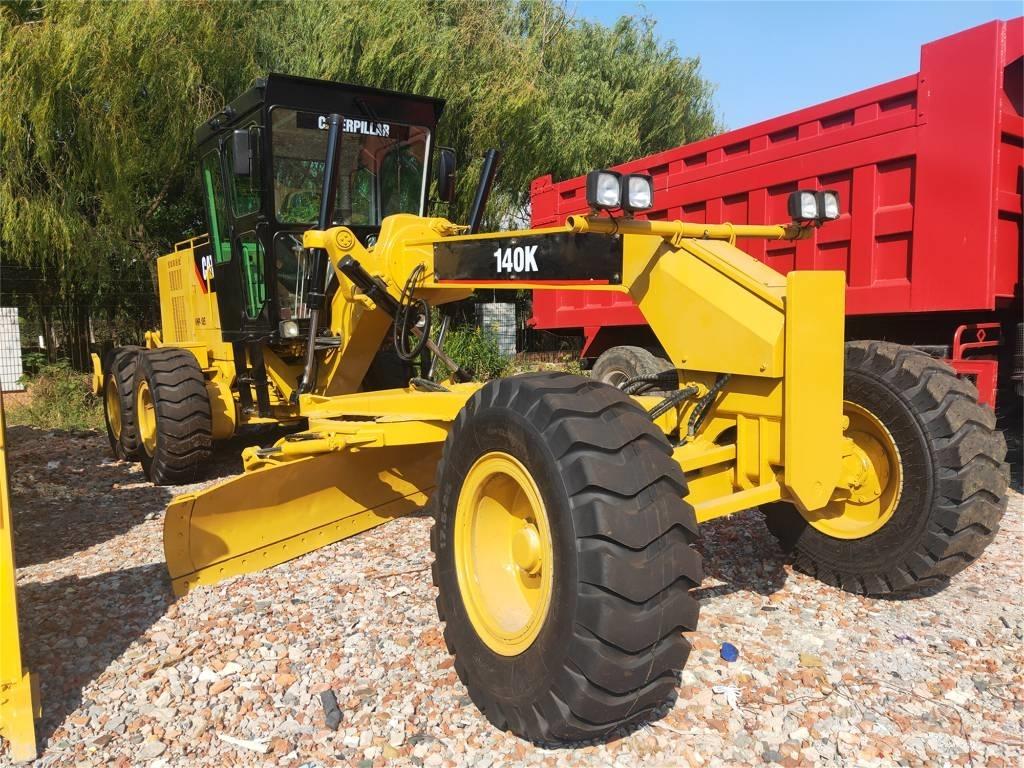 CAT 140 K Грейдеры