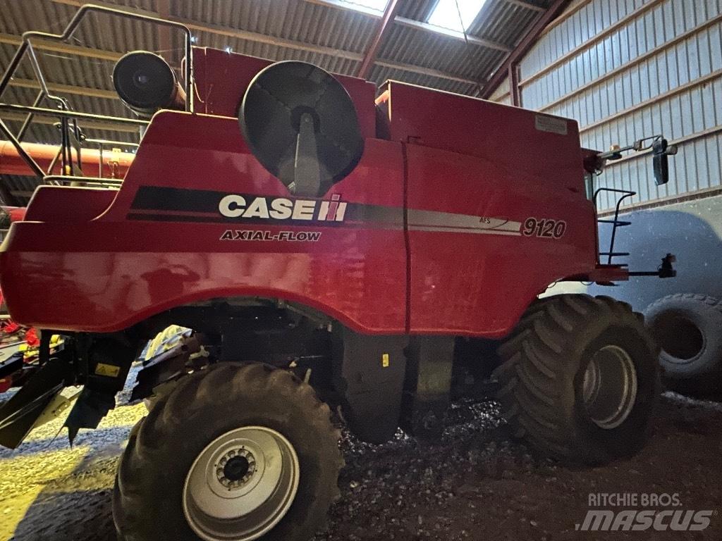 Case IH 9120 Зерноуборочные комбайны