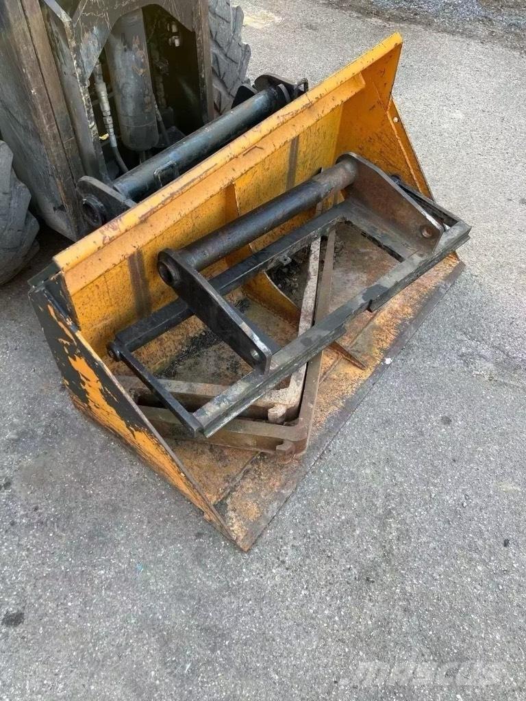 Manitou MSI 30 Внедорожные погрузчики