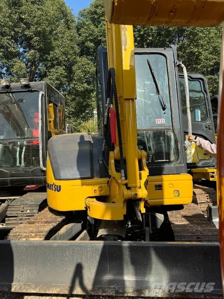 Komatsu PC 40 Гусеничные экскаваторы