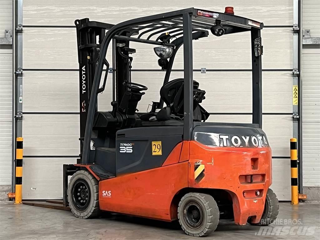 Toyota 8FBMT35 Электропогрузчики