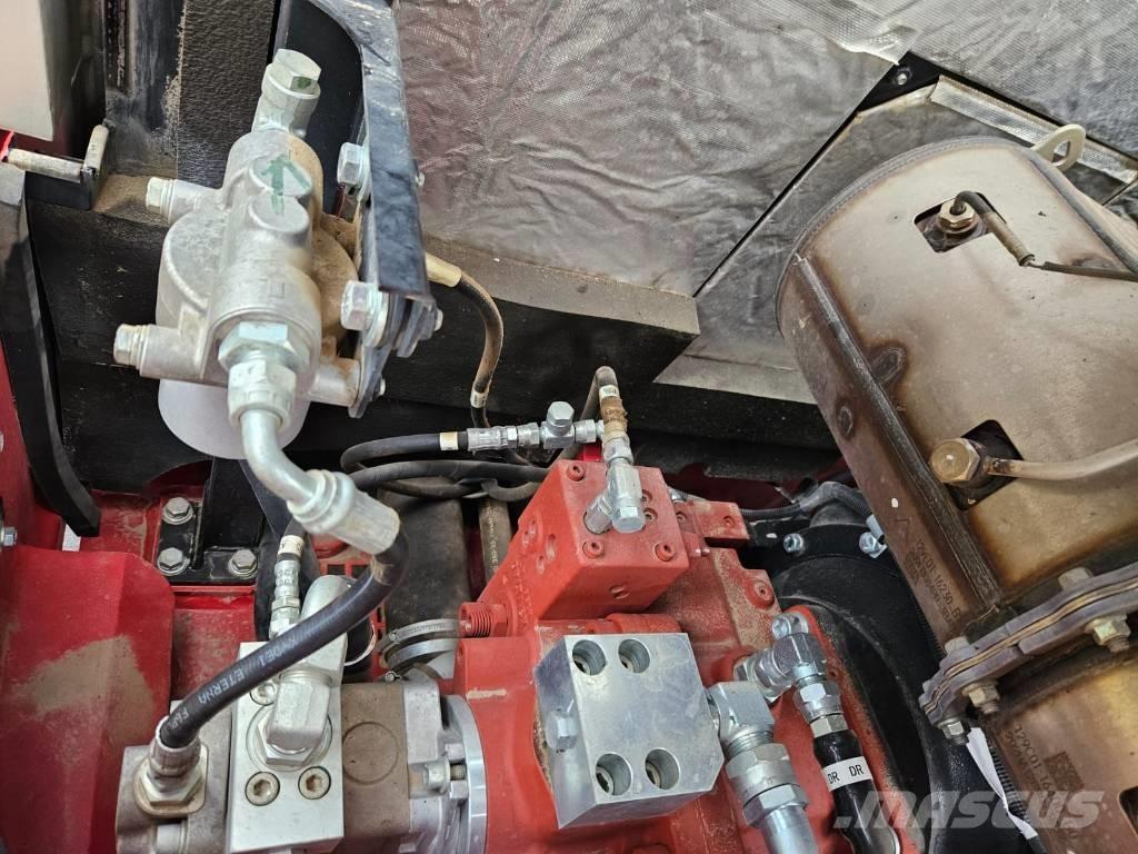 Takeuchi TB 290-2 Малые экскаваторы 7т-12т