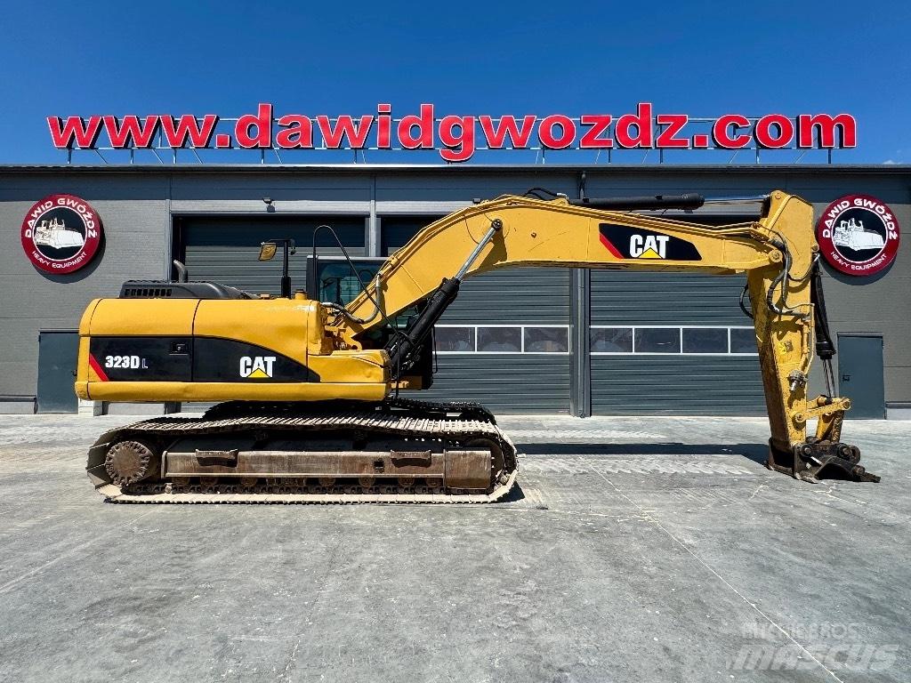CAT 323 D LN Гусеничные экскаваторы