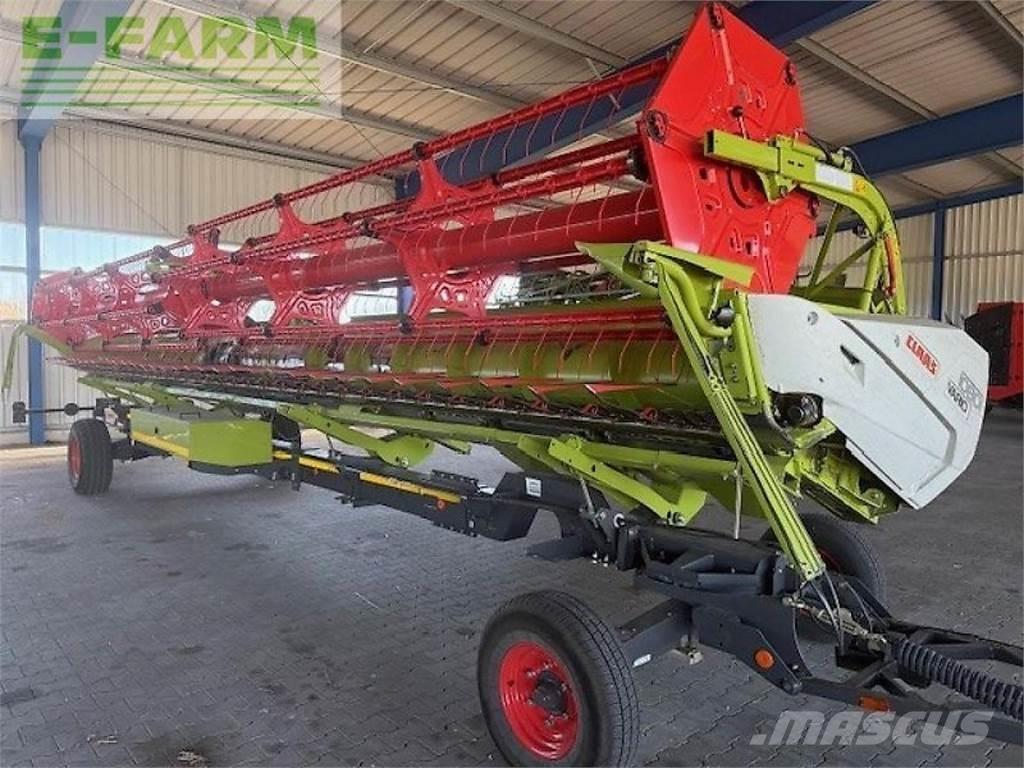 CLAAS lexion 7700 Зерноуборочные комбайны