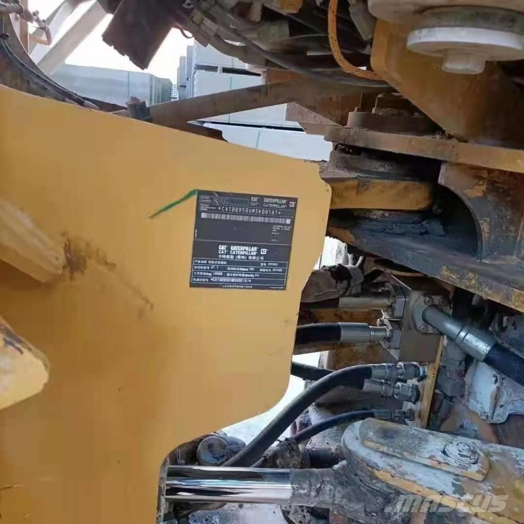 CAT 950 G Фронтальные погрузчики