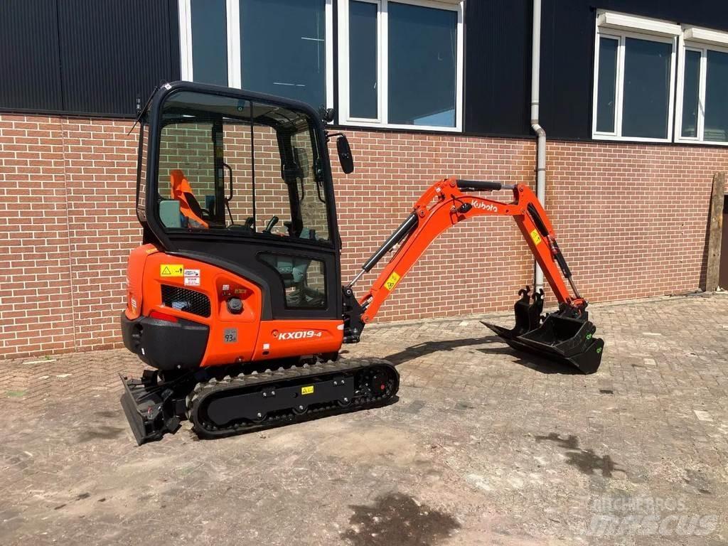 Kubota KX019 4 Мини-экскаваторы