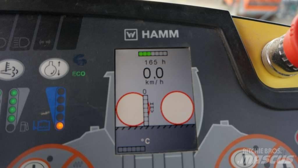Hamm HD+120iVV Катки тротуарные
