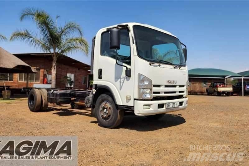 Isuzu NPR400 AMT Специальные грузовики