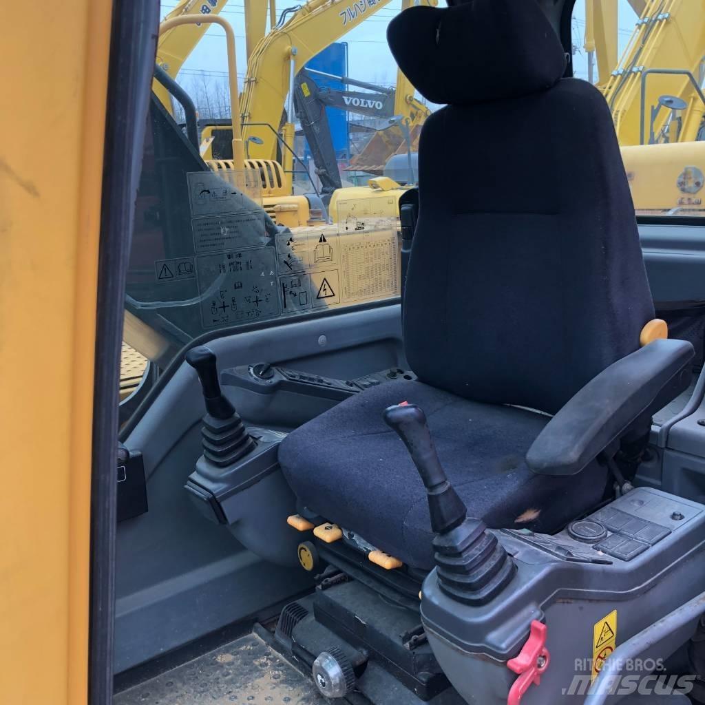 Volvo EC210B Гусеничные экскаваторы