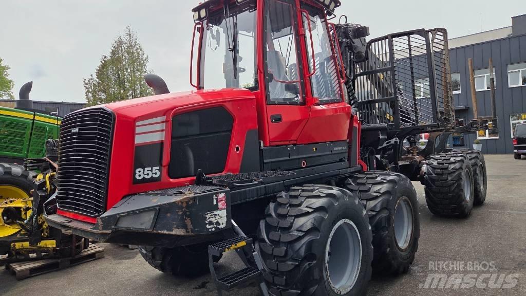 Komatsu 855 Форвардеры