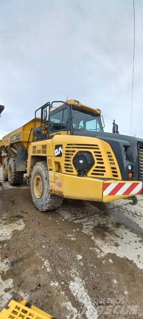 Komatsu HM300-5 Шарнирно-сочленённые самосвалы