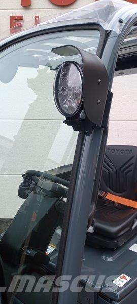 Toyota 8FBM18T Электропогрузчики