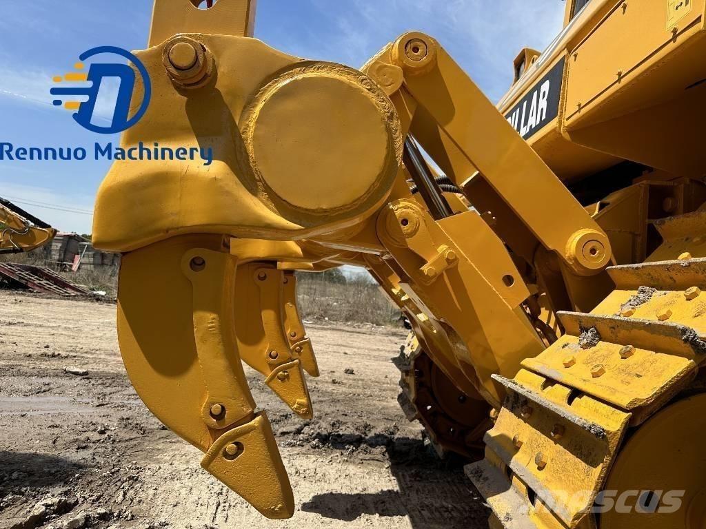 CAT D 8 R Гусеничные бульдозеры