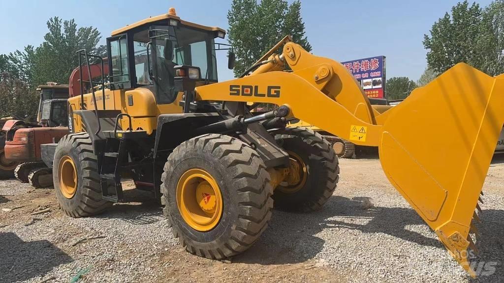 SDLG 956L Фронтальные погрузчики