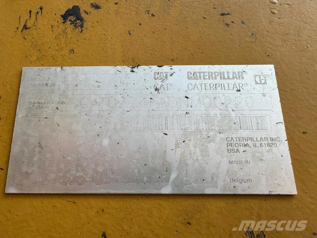 CAT 374FL Гусеничные экскаваторы