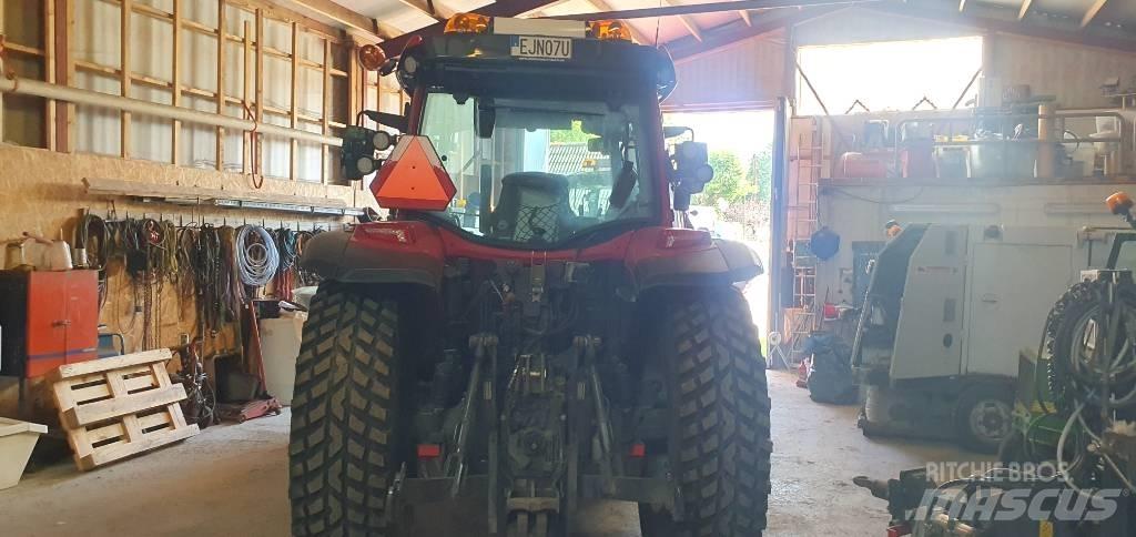 Valtra G125 Active Трактора