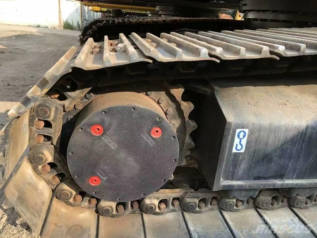 Sany 215C Гусеничные экскаваторы