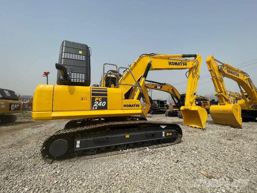 Komatsu PC 240 LC Гусеничные экскаваторы