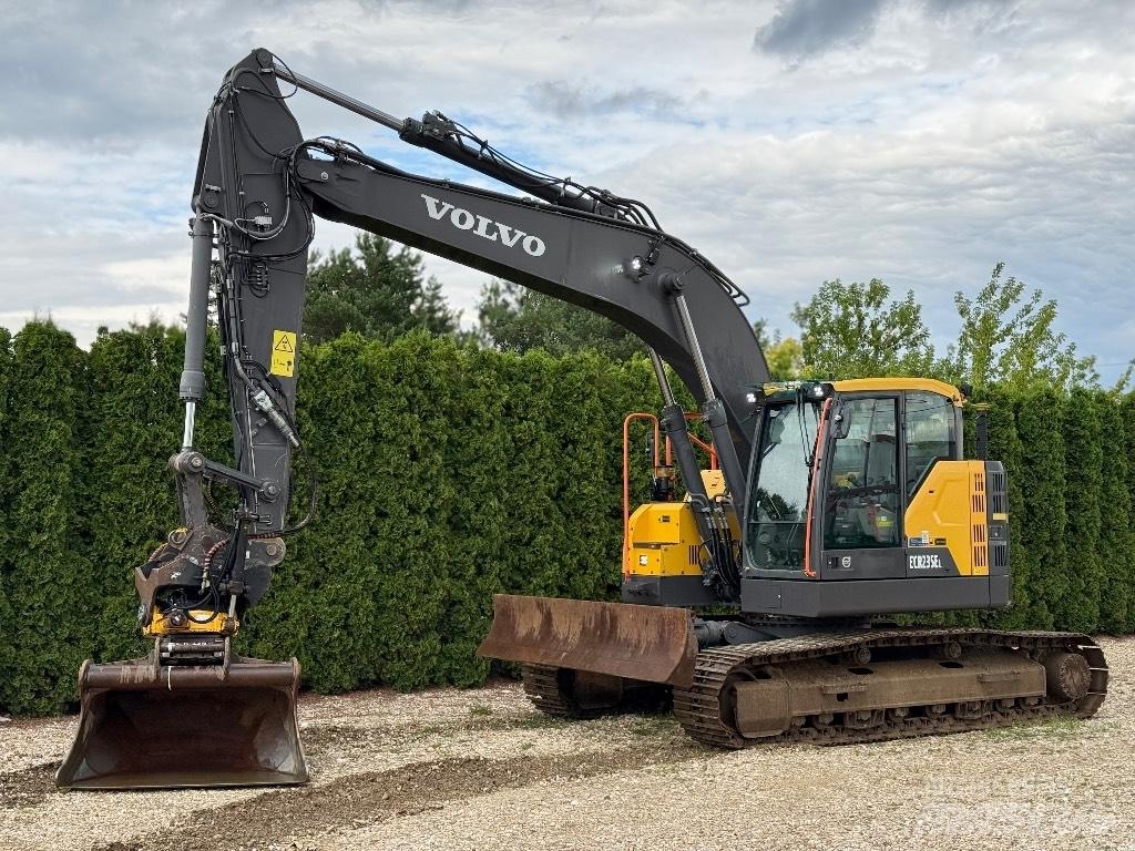 Volvo ECR 235 EL Гусеничные экскаваторы
