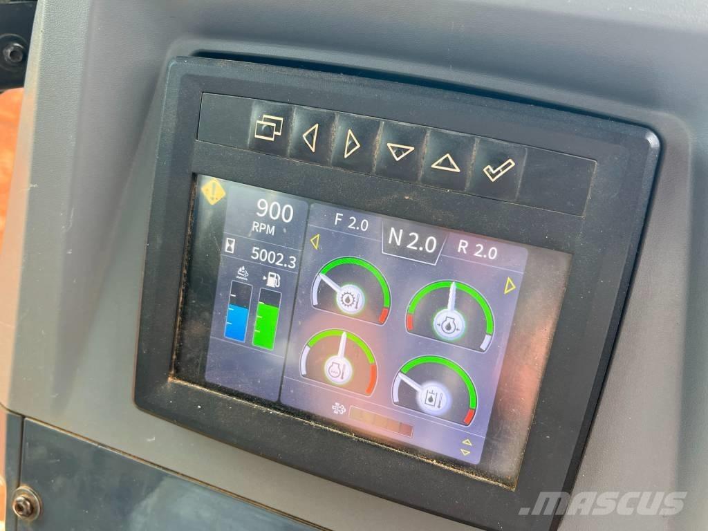 John Deere 750L LGP Гусеничные бульдозеры