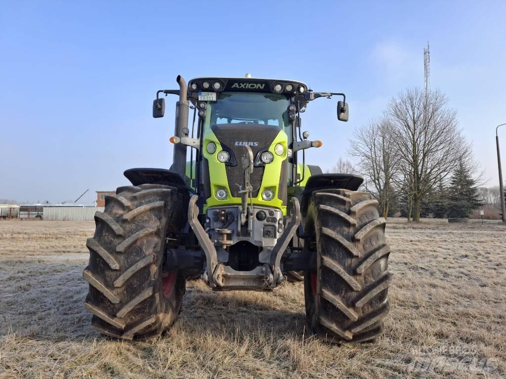 CLAAS Axion 810 Трактора