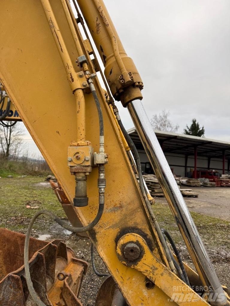 Komatsu PC 490 LC-10 Гусеничные экскаваторы