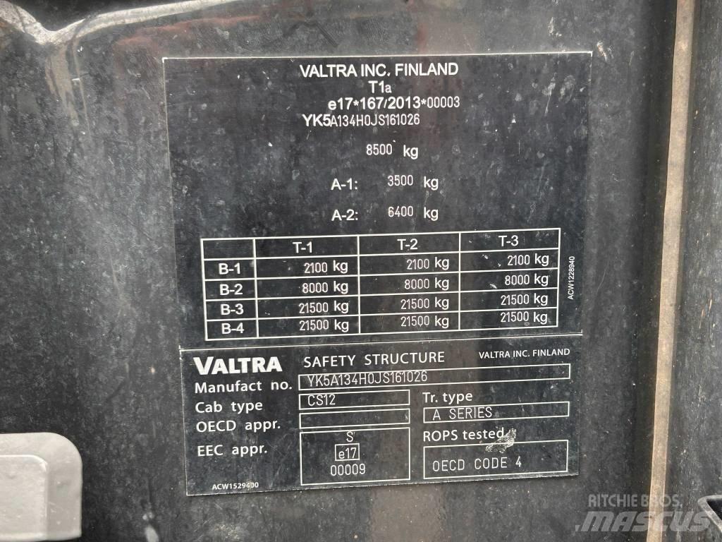 Valtra A 134 Трактора